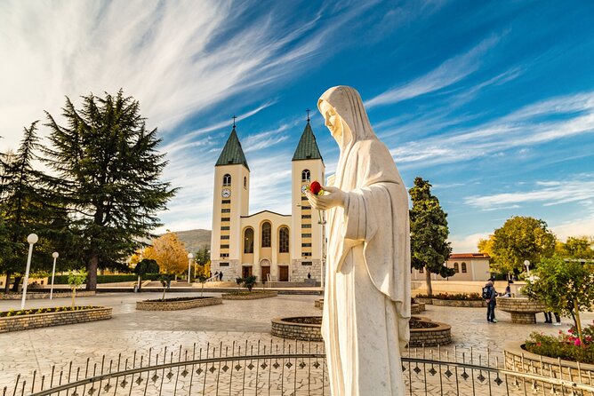 Private Tour: Medjugorje and Mostar Day Trip from Dubrovnik - Mostar Old Bridge Time: Two Faiths, One Walkable Center