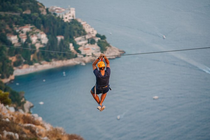 Zipline Experience in Dubrovnik - Getting there: meeting point on Zagrebačka Ul. and a ride up the hill